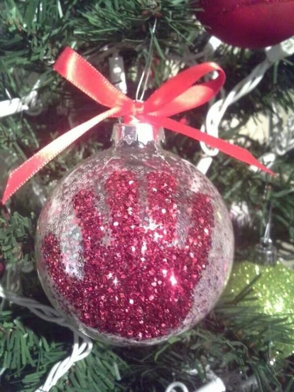 20 awesome handprint christmas ornaments ideas magment 20 awesome handprint christmas ornaments ideas magment