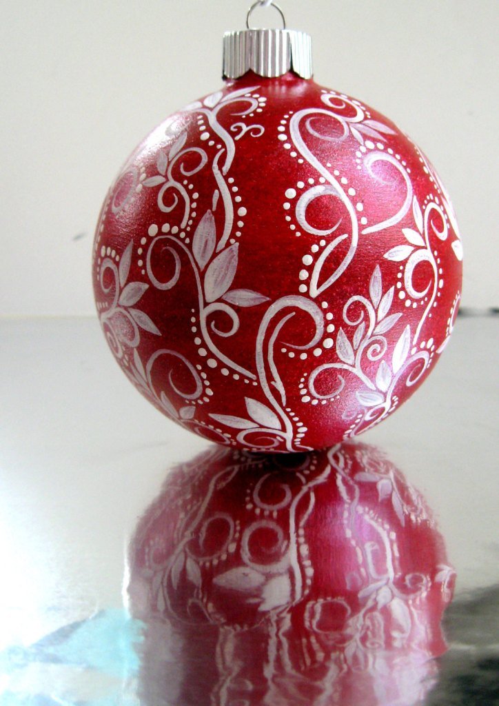 christmas-ornament-hand-painted-glass-ornament