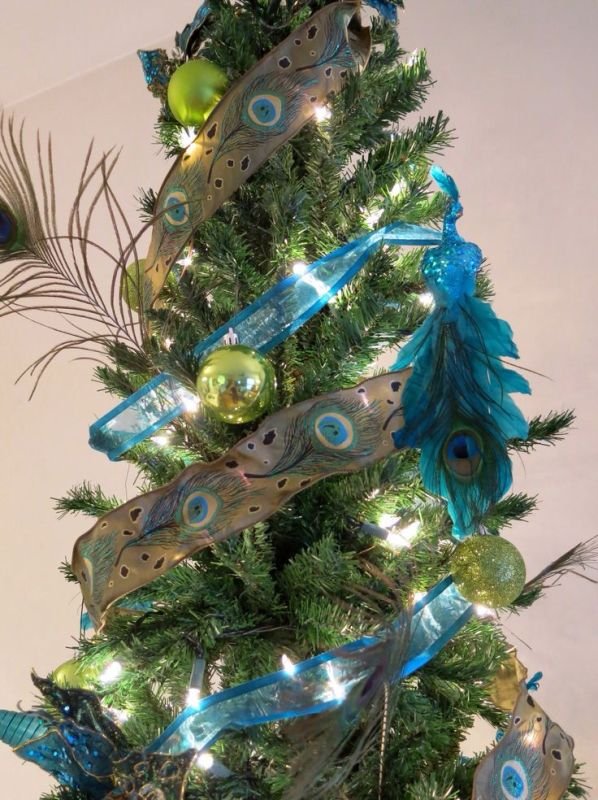 25 peacock christmas tree decorations ideas magment 25 peacock christmas tree decorations ideas magment