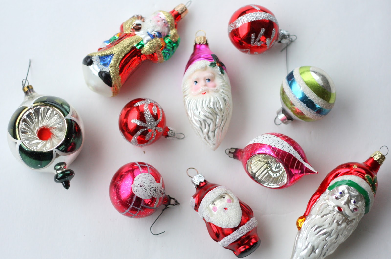 Christmas Ornaments Vintage Decorations For Office : Vintage Red ...
