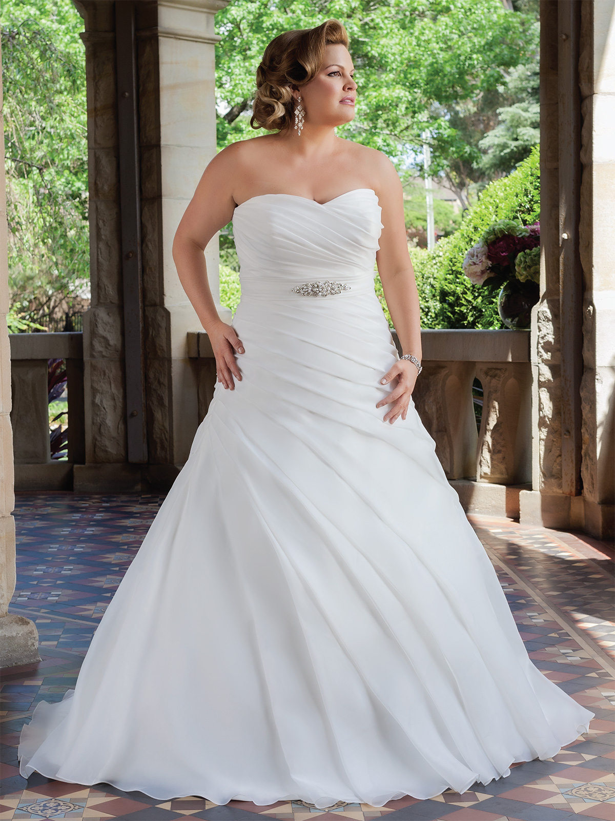 A plus size chiffon wedding dress with simple elegance