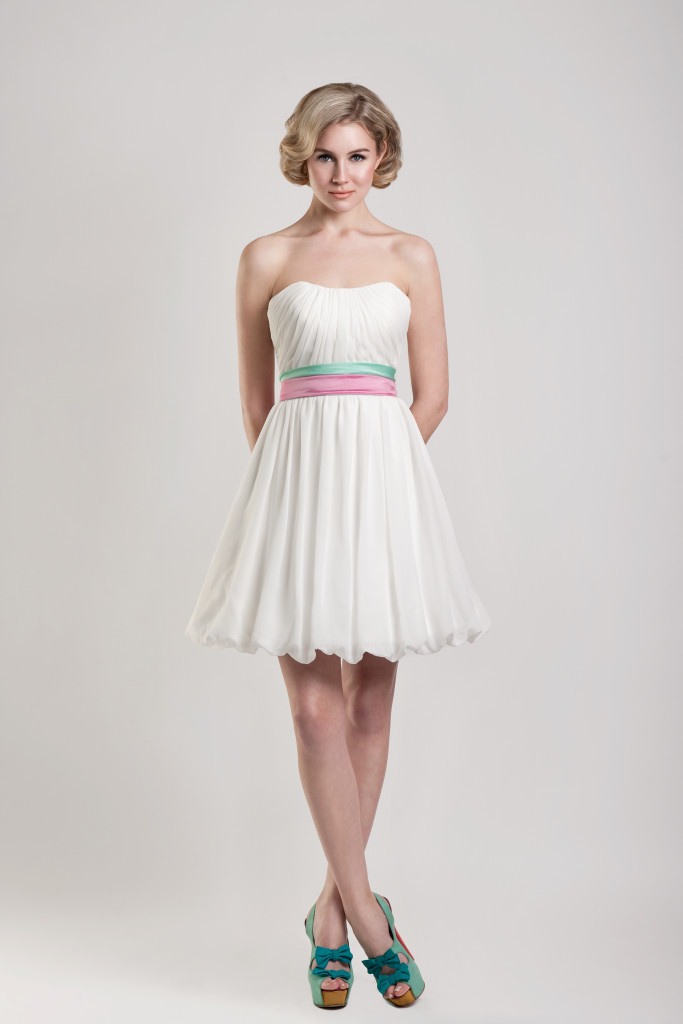 20 Cool Short Wedding Dresses - MagMent