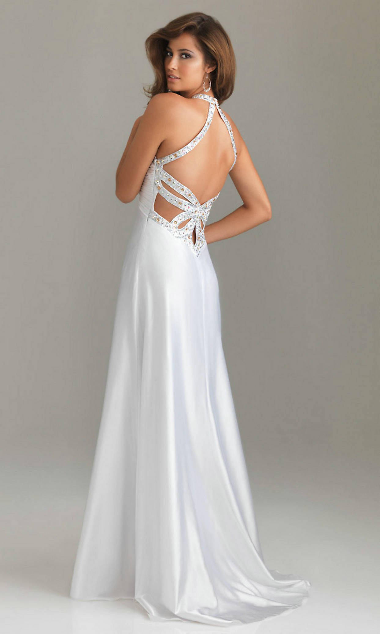 20 Beautiful White Prom Dresses - MagMent