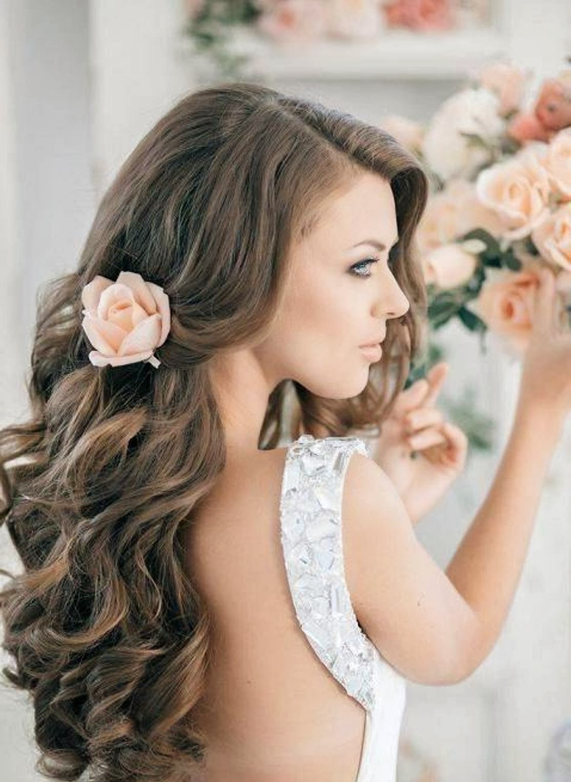 20 Long Curls Hairstyles for Weddings You Can Do At Home - MagMent