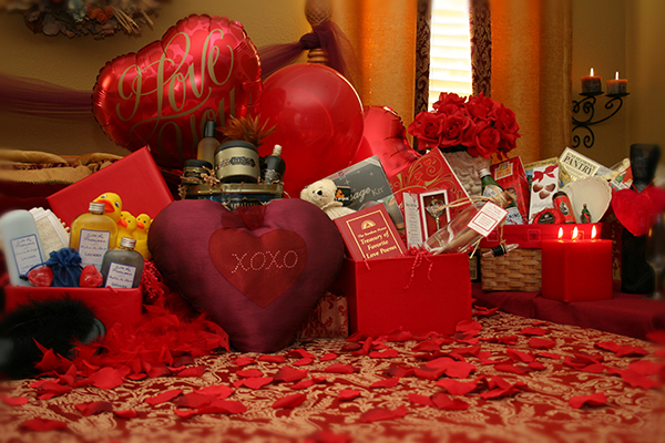 Valentine's Day Romantic Gifts / LOVE My Live: Valentines day gift ideas 2013 - gift for ... : With valentine's day right around the corner we all need the same answer.